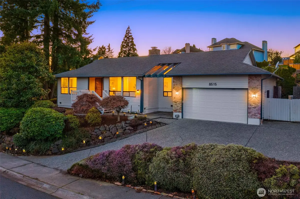 8515 129th Avenue Se, Newcastle, WA 98056 - #1