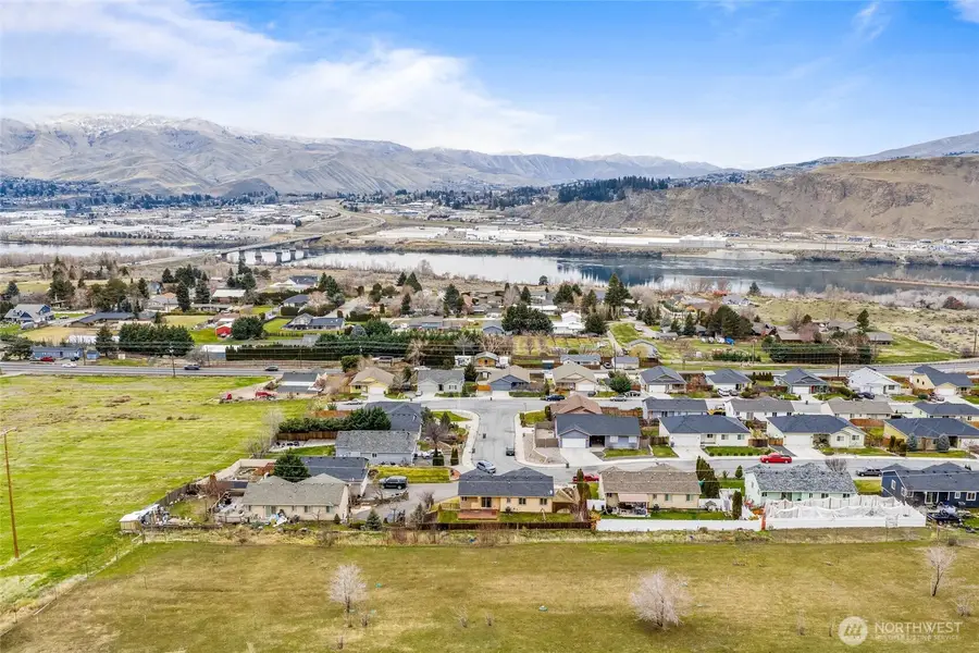 3953 NE Vista Del Rey Drive, East Wenatchee, WA 98802 - Image #3