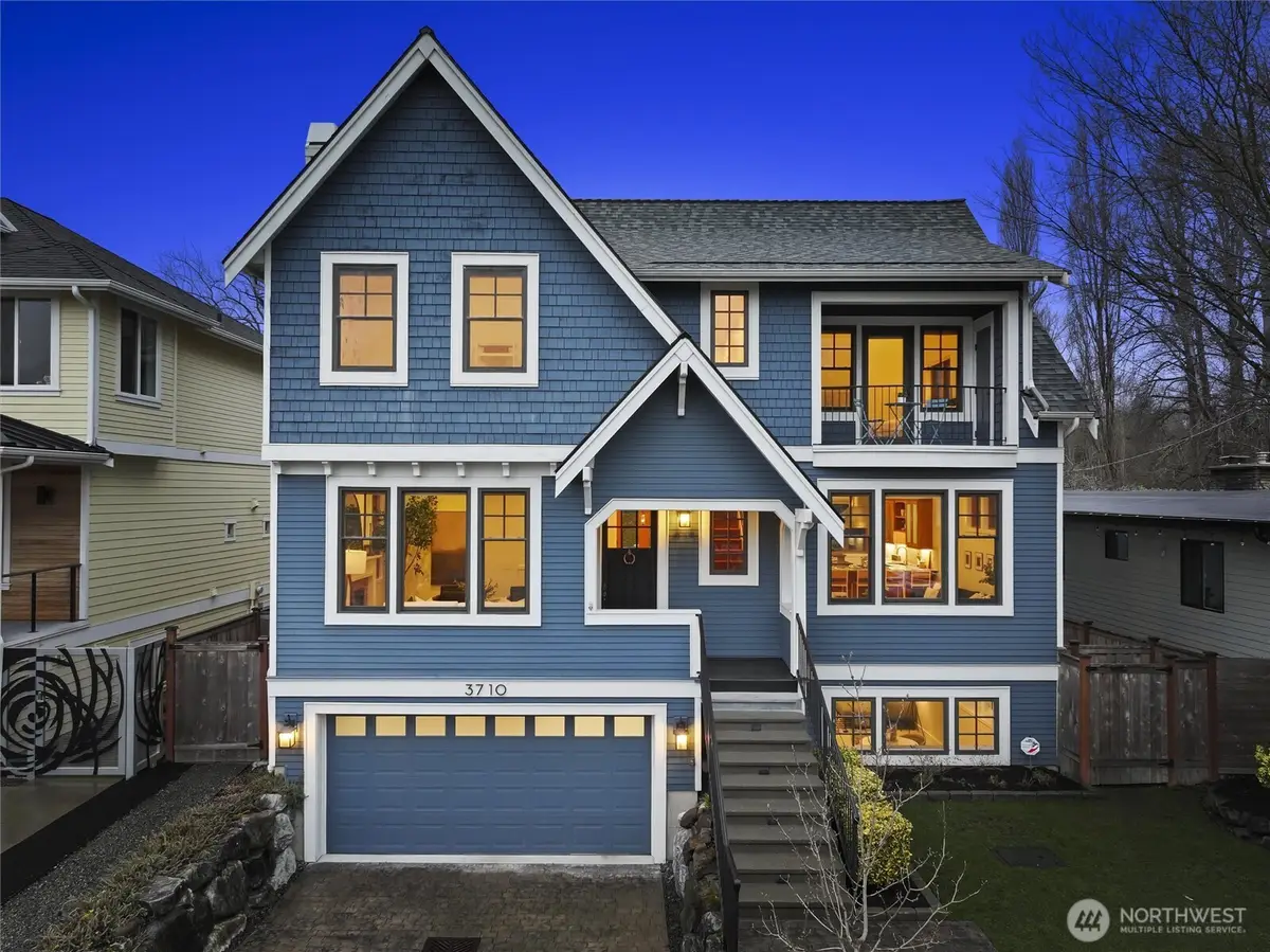 3710 NE 41st Street, Seattle, WA 98105 - Image #1