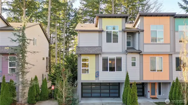 13724 Ash Way #C1, Everett, WA 98204