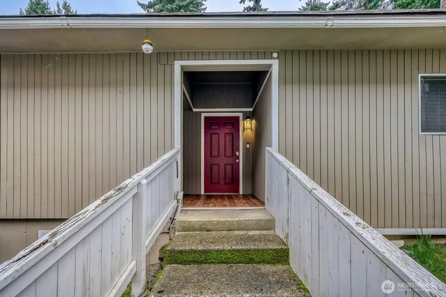 359 Del Monte Avenue, Fircrest, WA 98466 - Image #2