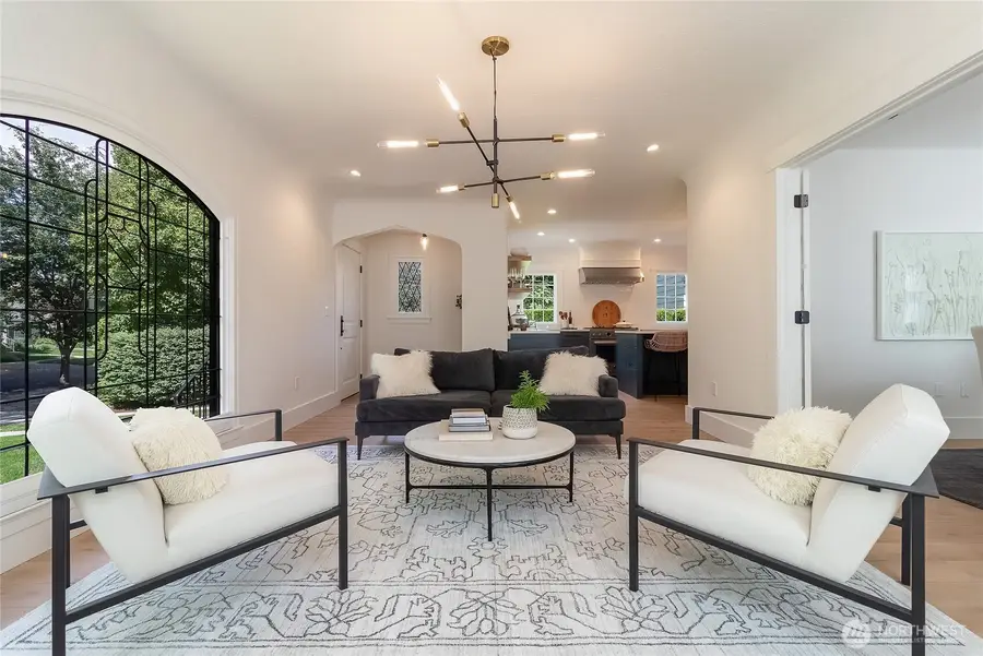 385 S 1st Avenue, Walla Walla, WA 99362 - #2