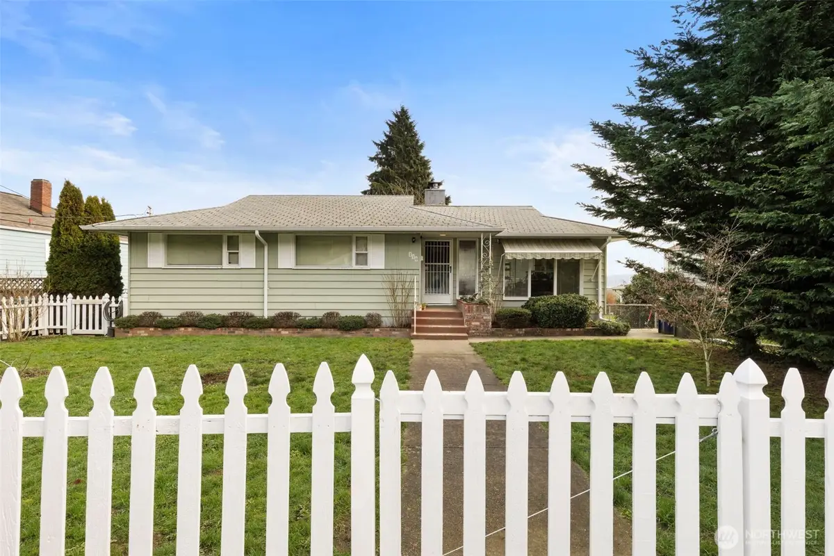 110 S Summit Avenue, Bremerton, WA 98312 - Image #1