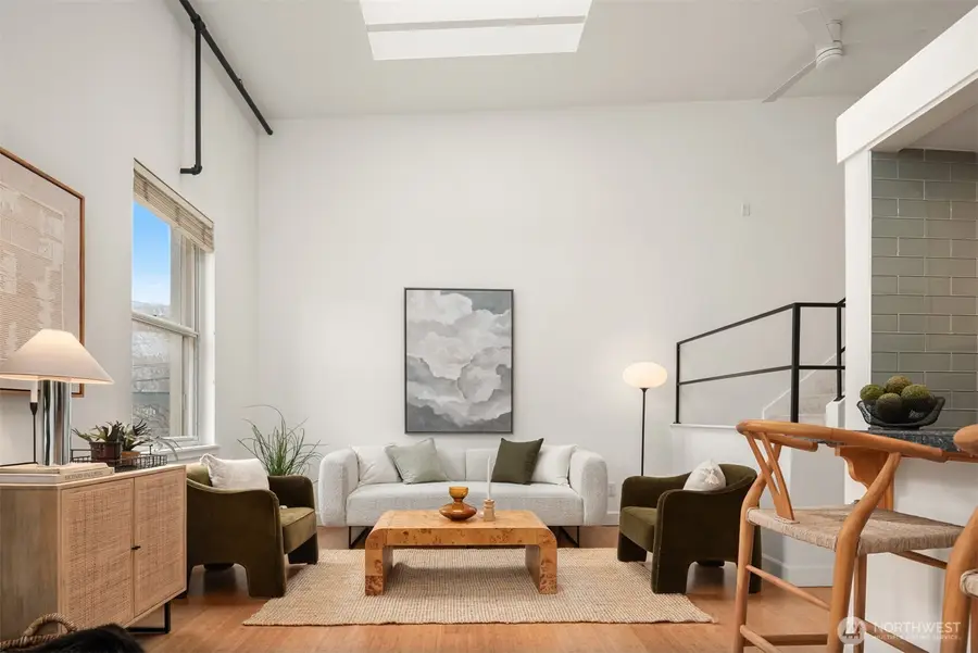 1406 Harvard Avenue #7, Seattle, WA 98122 - #3