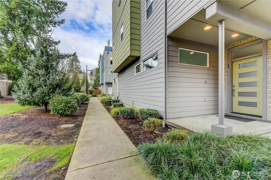 7629 NE 122nd Court, Kirkland, WA 98034 - Image #2