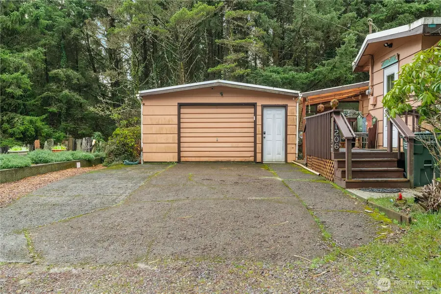 1206 184th Place, Long Beach, WA 98631 - #3