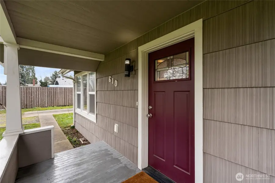 610 115th St S, Tacoma, WA 98444 - Image #2