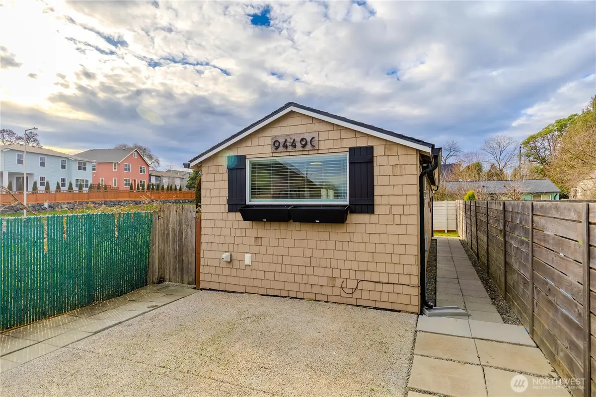 9449 5th Avenue Sw #C, Seattle, WA 98106 - Image #1