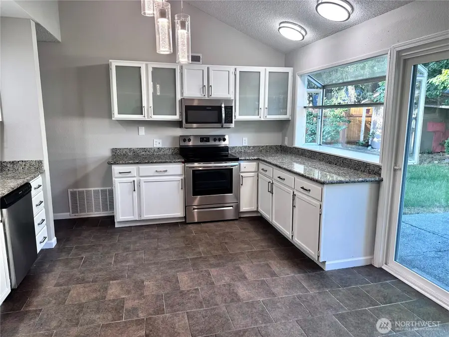 19656 SE 259th Street, Covington, WA 98042 - Image #3