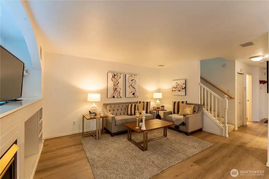 18809 SE 20th Dr, Bothell, WA 98012 - Image #2