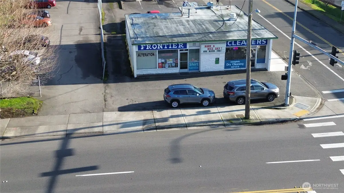 126 Auburn Way S, Auburn, WA 98002 - Image #1