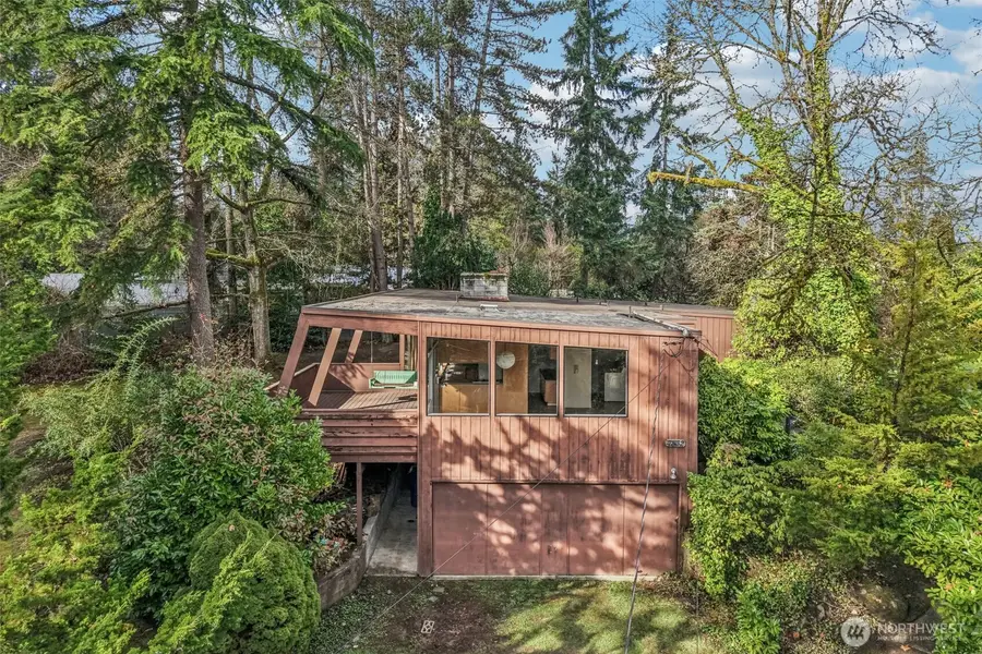 7832 NE 32nd Street, Medina, WA 98039 - #3