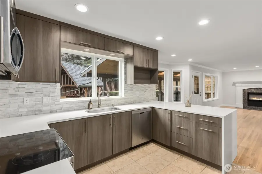 2119 S 371st Street, Federal Way, WA 98003 - Image #2