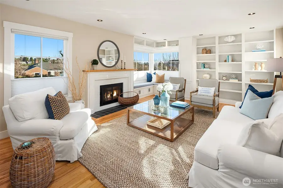 1925 35th Avenue W, Seattle, WA 98199 - Image #3