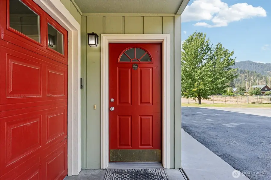 18527 Hazel Street, Leavenworth, WA 98826 - Image #3