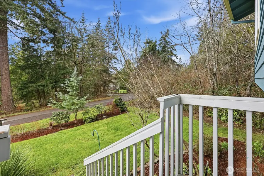 21028 Virginia Avenue Ne, Kingston, WA 98346 - #2