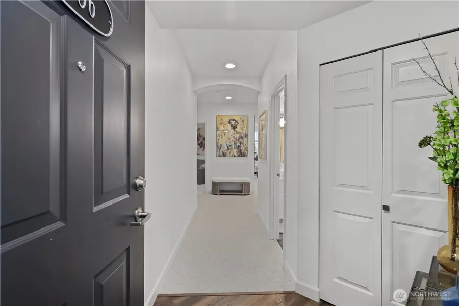 615 6th Street #206, Kirkland, WA 98033 - #2