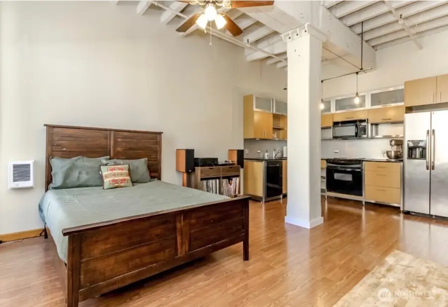 1120 Cliff Street #211, Tacoma, WA 98402 - #3