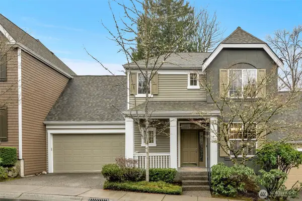 6441 SE Cougar Mountain Way, Bellevue, WA 98006