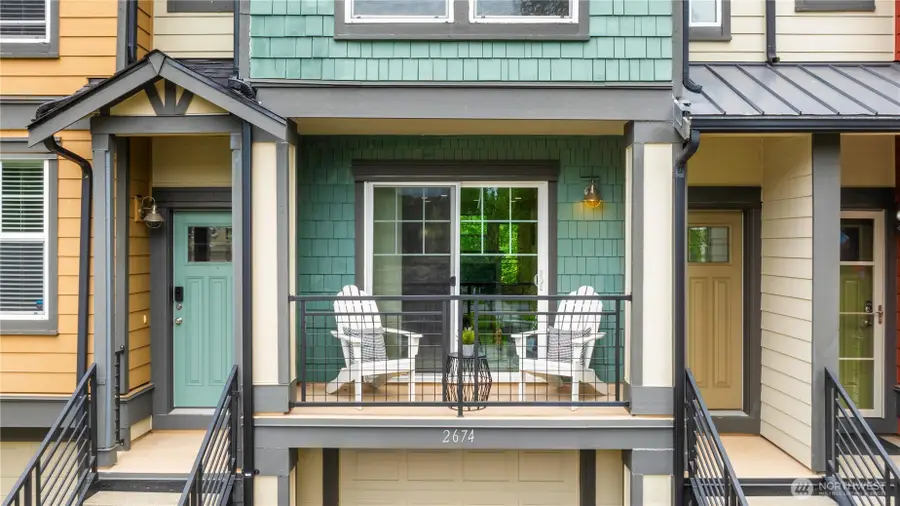 2674 SW Sylvan Heights Dr, Seattle, WA 98106 - Image #3