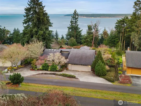 170 Windship Drive, Port Townsend, WA 98368