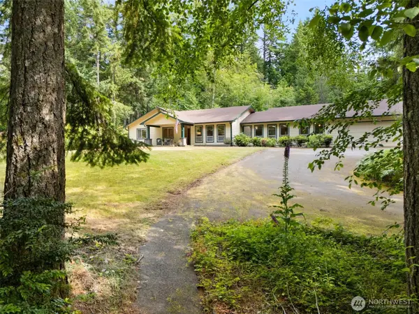7829 NW Outback Nw, Silverdale, WA 98383