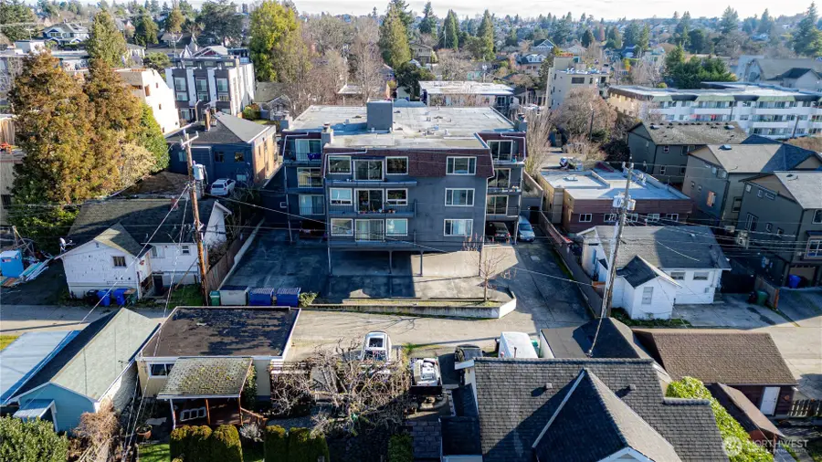 5631 California Avenue Sw, Seattle, WA 98136 - #3