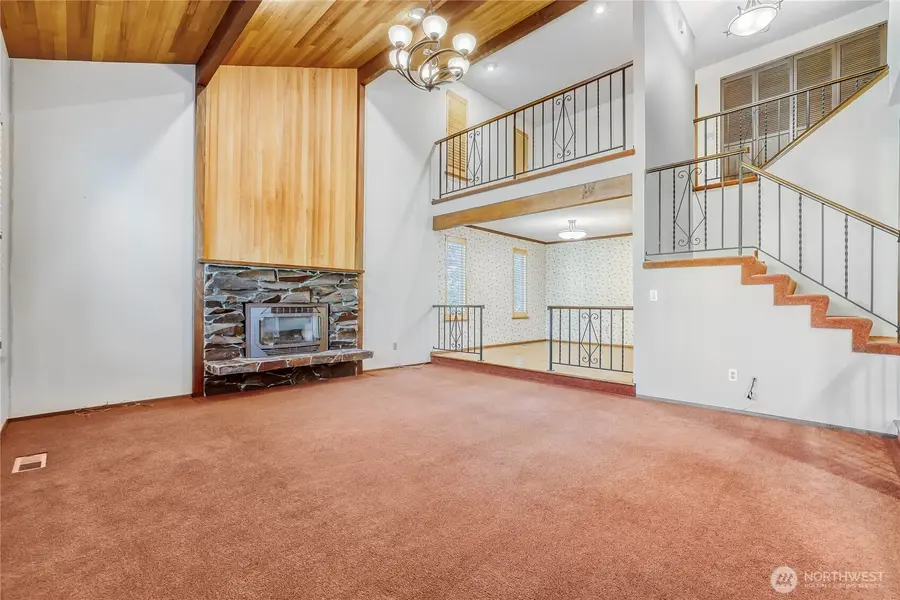 4223 NE 205th Street, Lake Forest Park, WA 98155 - #3