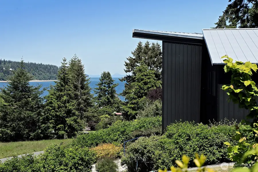 1649 Stewart Road, Freeland, WA 98249 - Image #2