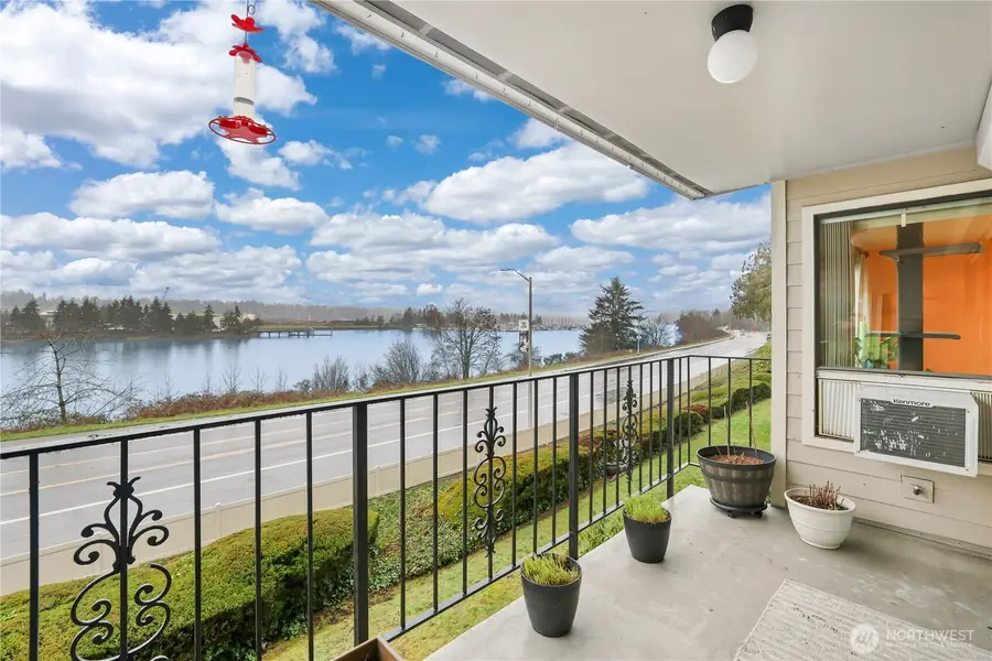 900 E Bay Drive Ne #A203, Olympia, WA 98506 - Image #2