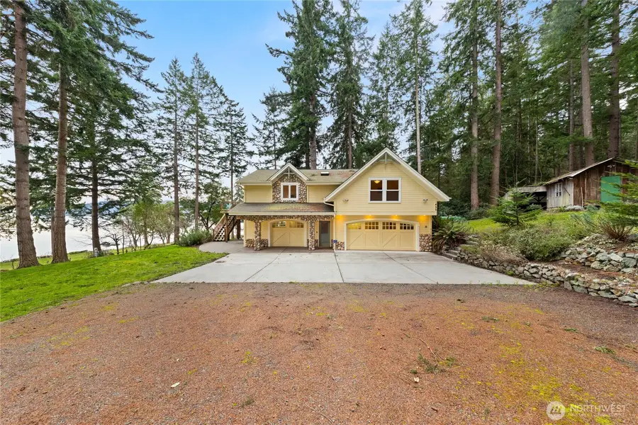453 Jackrabbit Lane, Oak Harbor, WA 98277 - Image #2