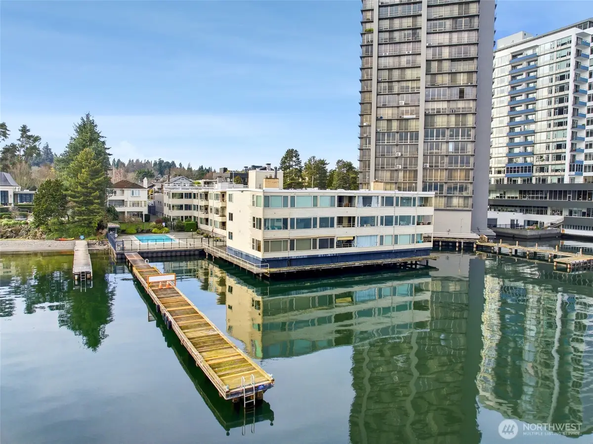 1600 43rd Avenue E #209, Seattle, WA 98112 - Image #1