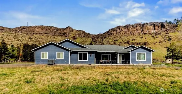 6422 Cowiche Canyon Lane, Yakima, WA 98908