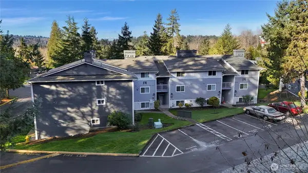 14206 NE 181st Place #L-305, Woodinville, WA 98072