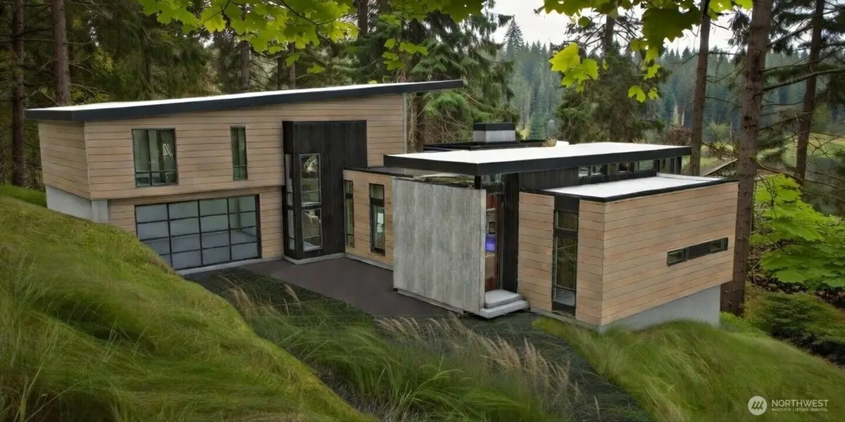 7017 NE 132, Kirkland, WA 98034 - Image #1