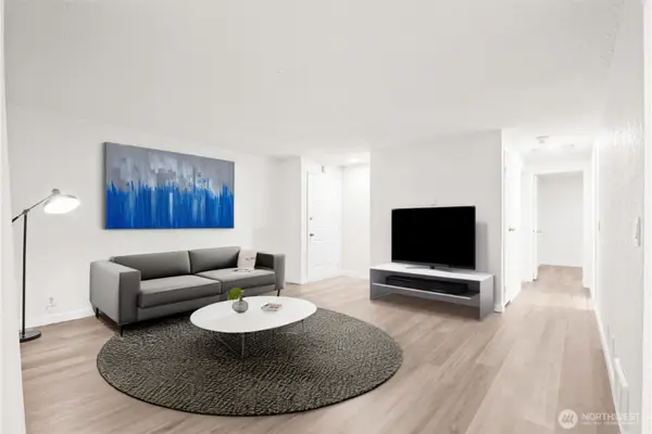 6101 204th Street Sw #A2, Lynnwood, WA 98036