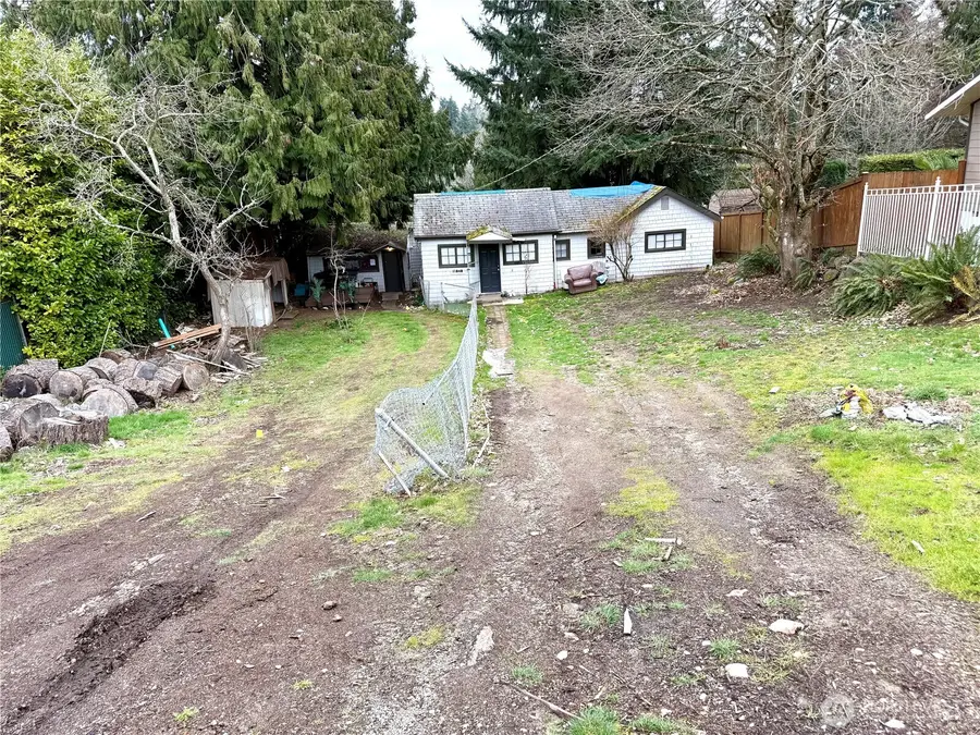 11040 11th Avenue Sw, Seattle, WA 98146 - #2