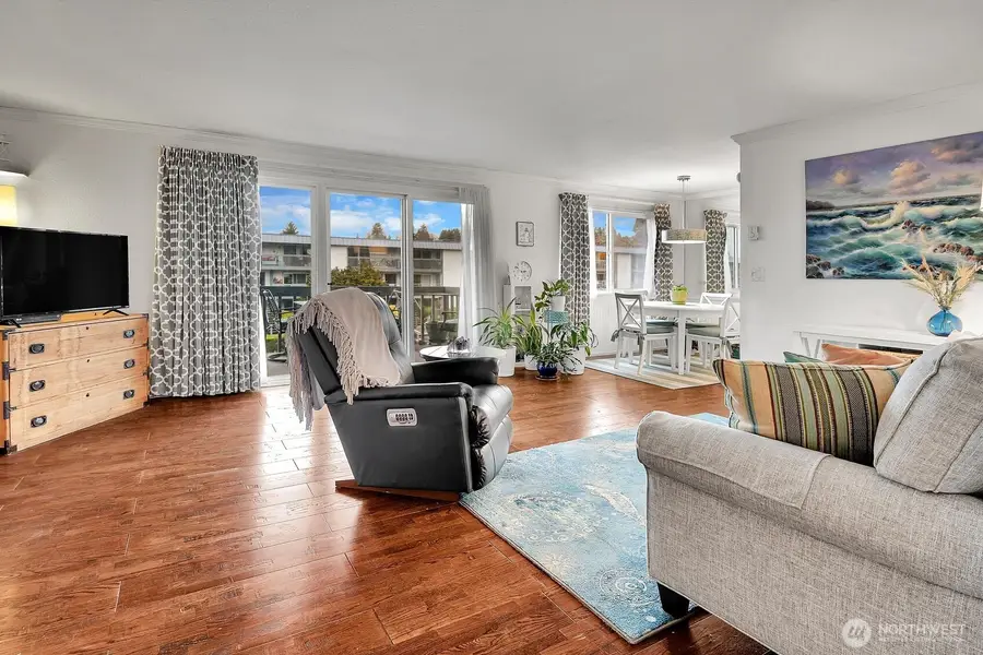 23005 Marine View Drive S, Des Moines, WA 98198 - Image #3