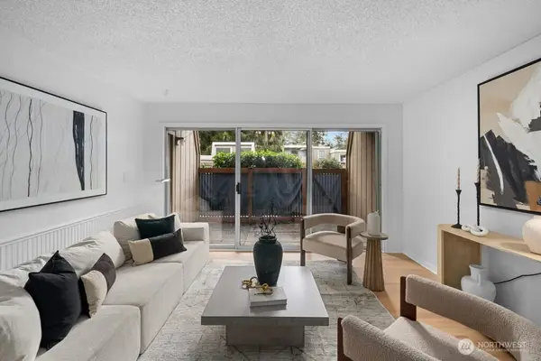 4811 180th Street Sw Street Sw #D101, Lynnwood, WA 98037