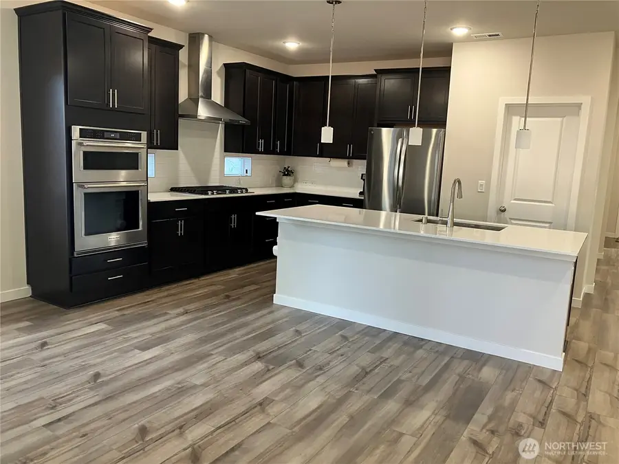 1784 Ashby Avenue Nw, Poulsbo, WA 98370 - Image #2