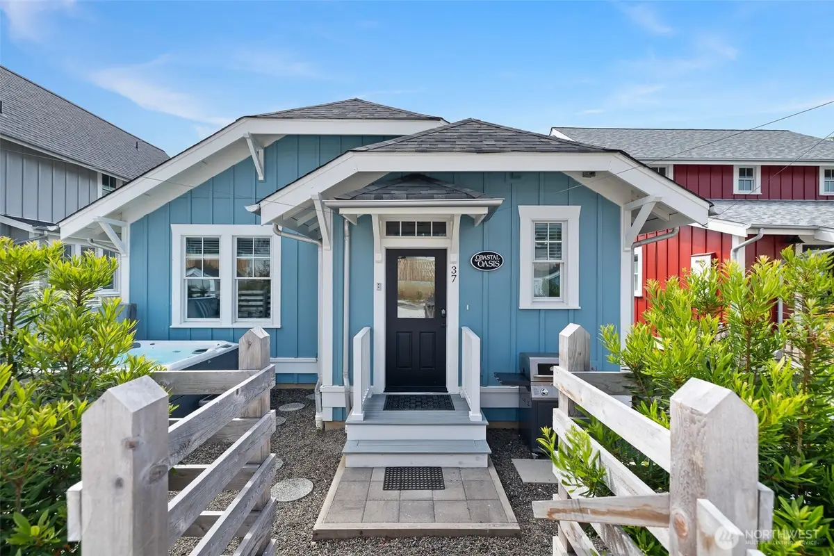37 Elk Creek Loop, Pacific Beach, WA 98571 - Image #1