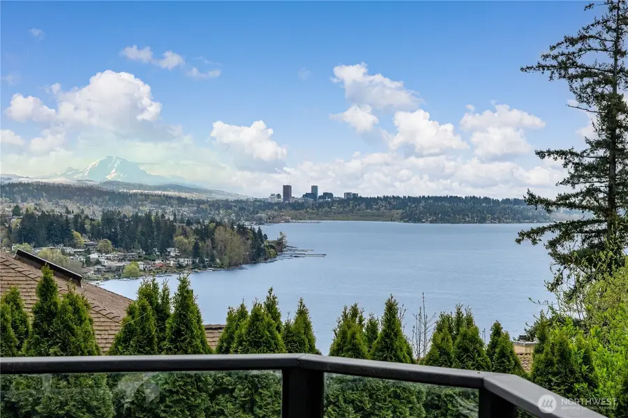 11818 89th Place Ne, Kirkland, WA 98034 - #3