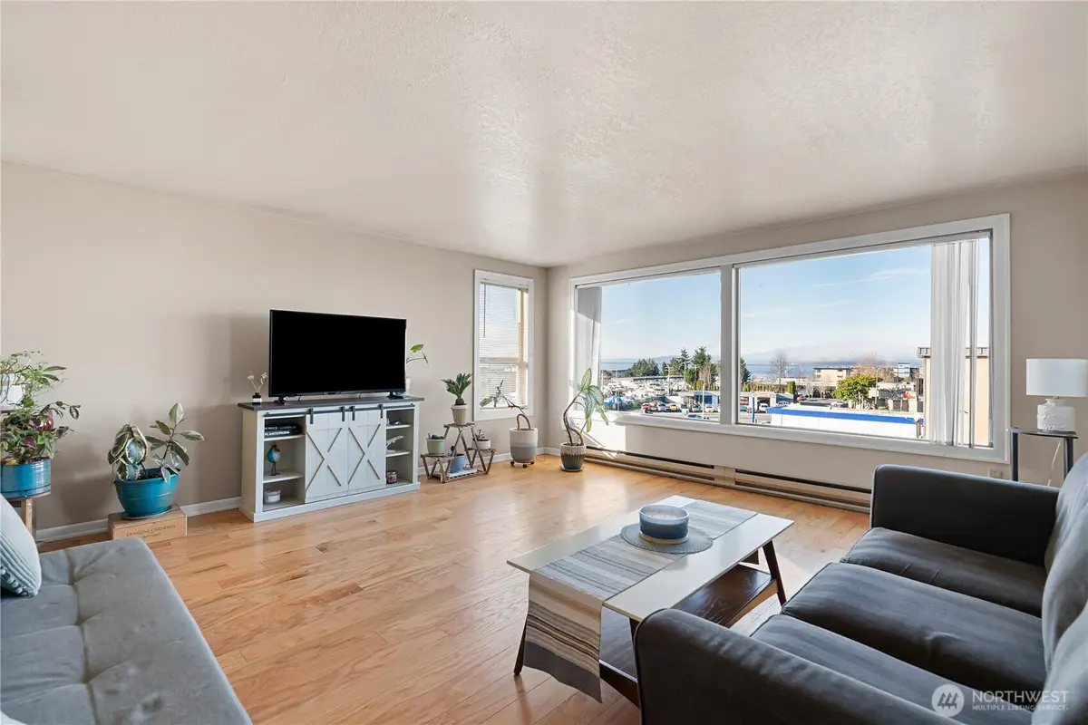 813 S 227th Place #5, Des Moines, WA 98198 - #1