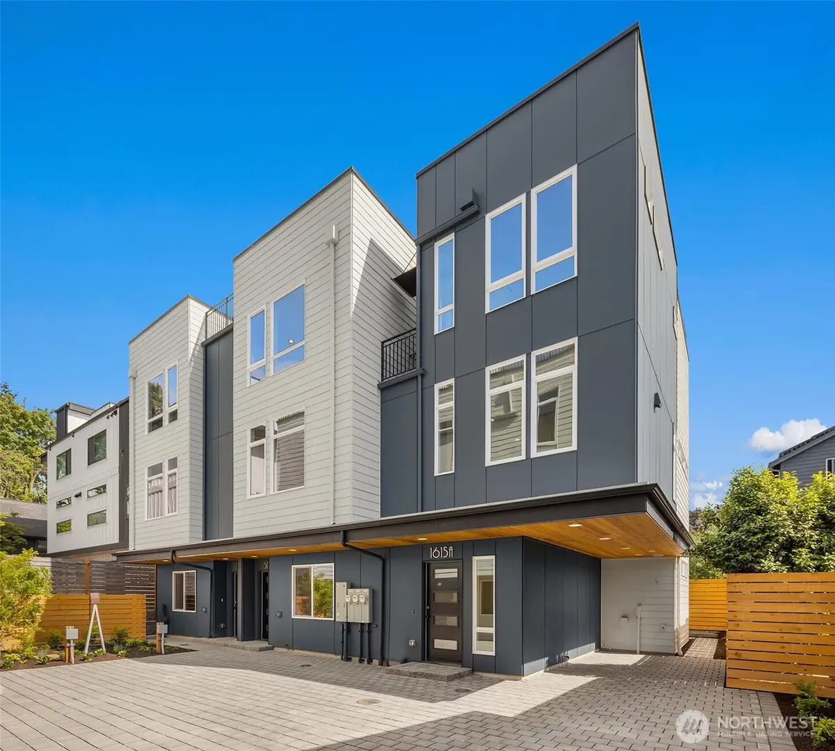 1615 N 50th Street #B, Seattle, WA 98103 - Image #1
