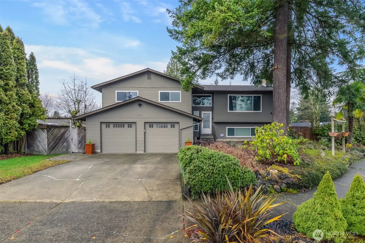 2207 Bremerton Avenue Ne, Renton, WA 98059 - #1