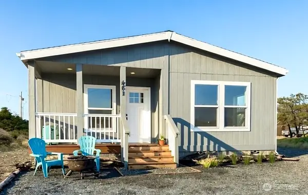 461 Sportsmens Street Sw, Ocean Shores, WA 98569