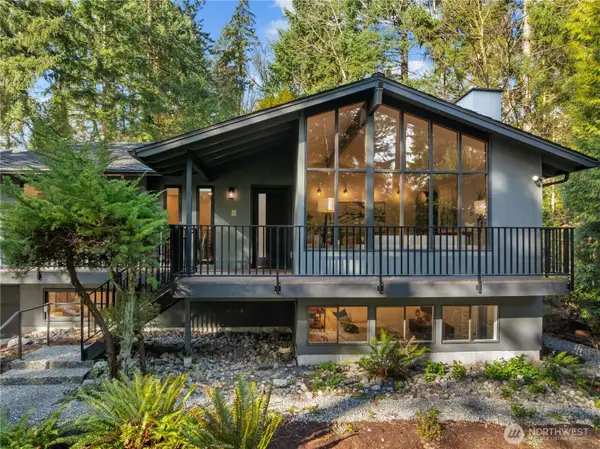 6423 E Mercer Way, Mercer Island, WA 98040