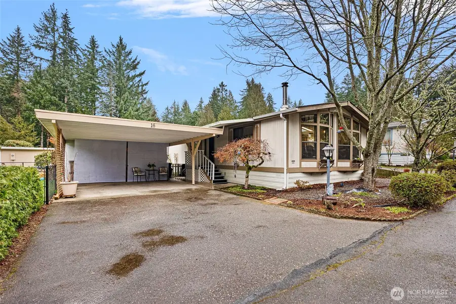 10414 Peacock Hill Avenue #16, Gig Harbor, WA 98332 - Image #2