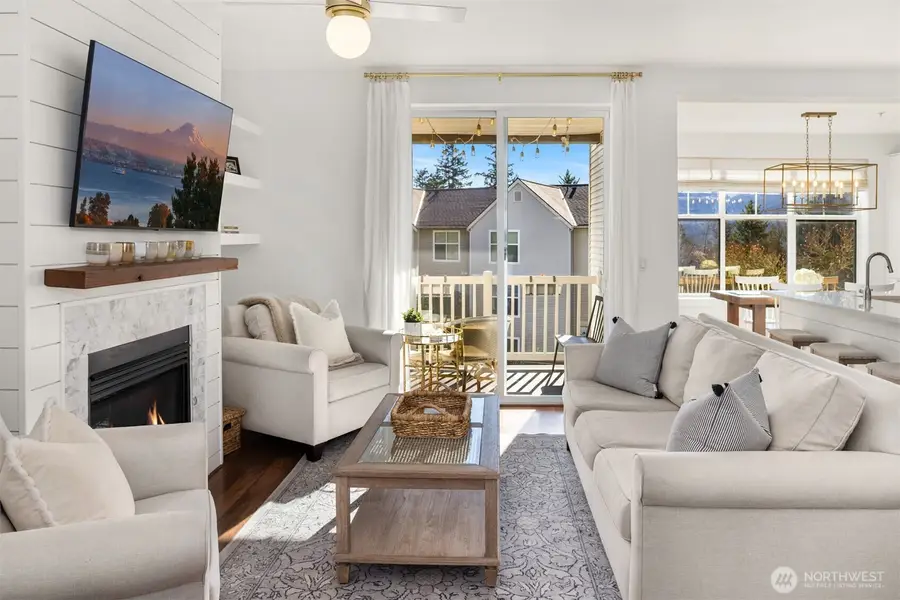 23420 SE Black Nugget Road #A204, Issaquah, WA 98029 - #2