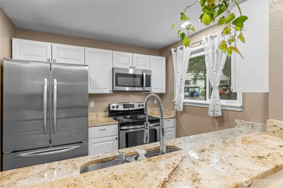 157 S 330th Street #A, Federal Way, WA 98003 - Image #3